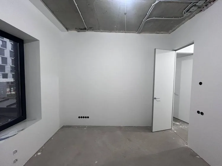 Комната на этапе подготовки стен под покраску, ЖК Хэдлайнер